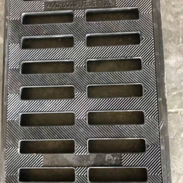 BSEN1433 A15 SMC COMPOSITE GULLY GRATING